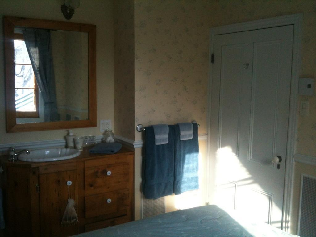 Auberge Du Maitre Forgeron Beaupré Quarto foto